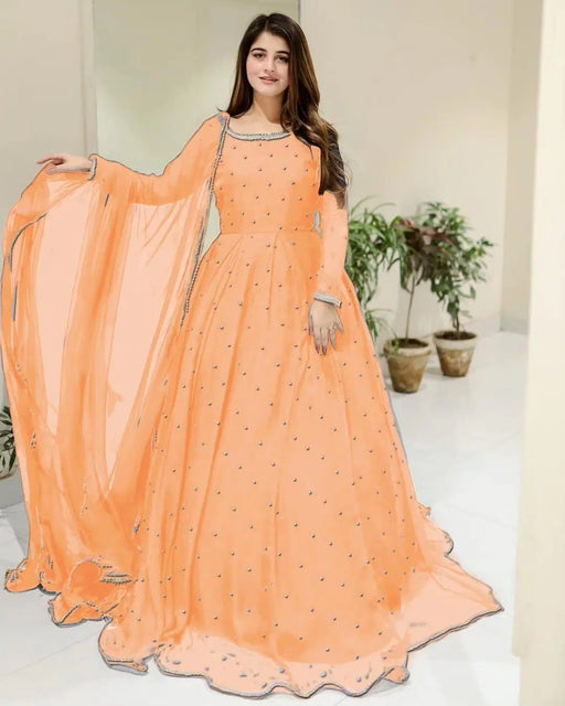 3 Pcs Women's Stitched Embroidered Maxi Suit