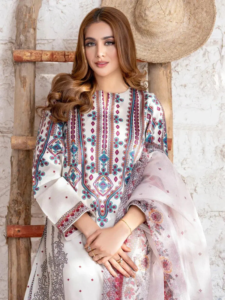 3 Pcs Women's Unstitched Printed Suit